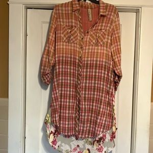 Aratta dress Nwot